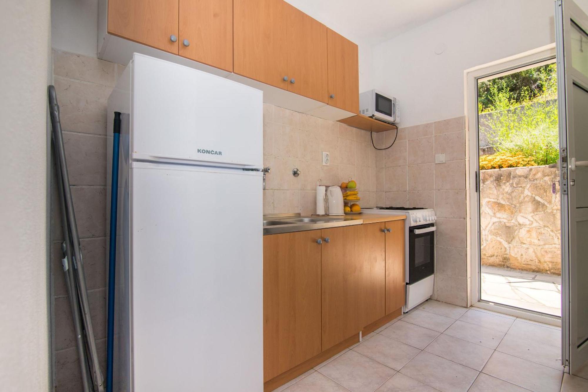Apartments Jelena Bogomolje Bagian luar foto